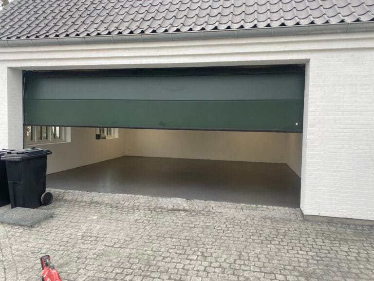 garagegulv - Garagegulv - NBP Epoxy & Renovering - IMG 4382 IMG_4382